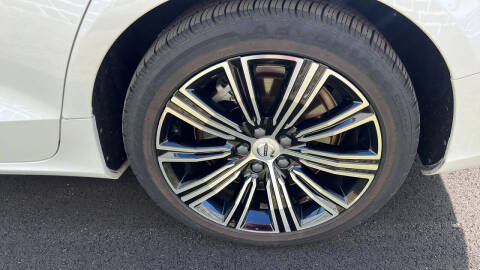 2021 Volvo S60 Recharge T8 Inscription