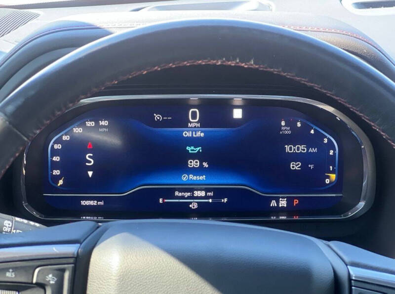 2022 Chevrolet Suburban RST