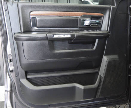 2016 RAM 2500 Laramie