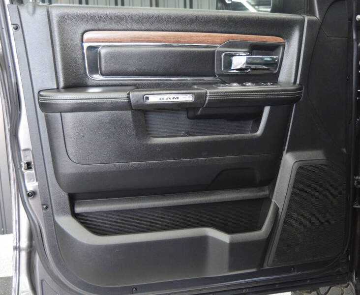 2016 RAM 2500 Laramie