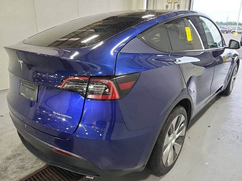2023 Tesla Model Y Long Range