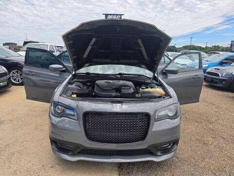 2017 Chrysler 300 S