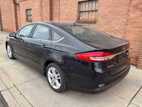 2018 Ford Fusion Hybrid SE
