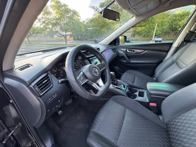 2018 Nissan Rogue S
