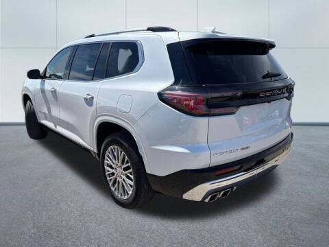2025 GMC Acadia Denali