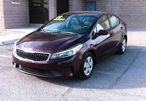 2018 Kia Forte for sale at DESERT AUTO TRADER in Las Vegas NV