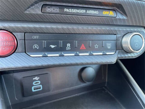 2025 Ford Mustang EcoBoost