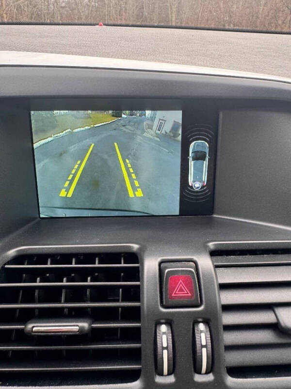 2016 Volvo XC60 T5 Premier