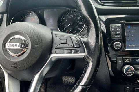 2017 Nissan Rogue Sport SL