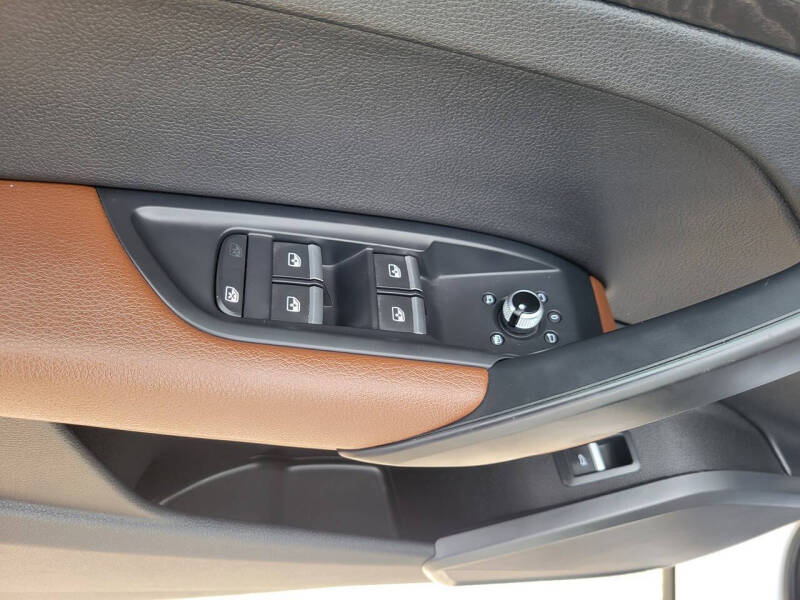 2018 Audi Q5 2.0T quattro Premium Plus