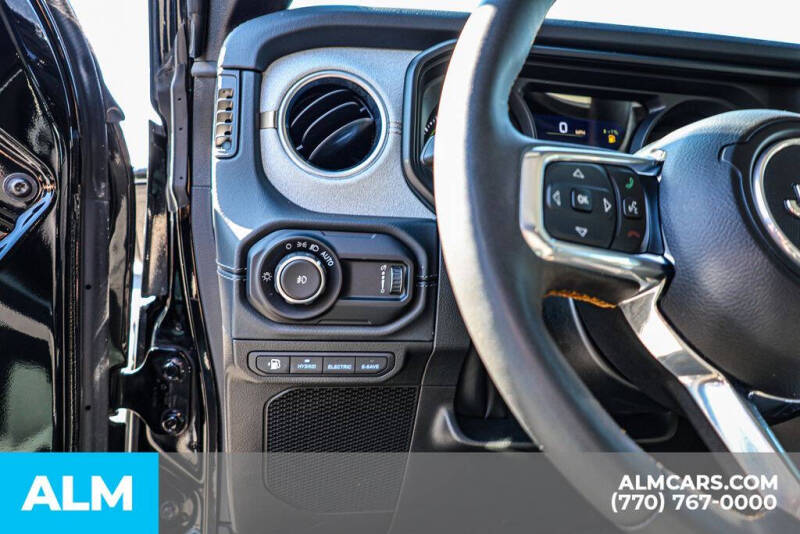 2024 Jeep Wrangler Sahara 4xe