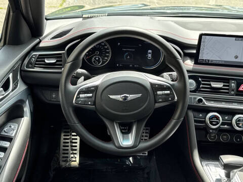 2023 Genesis G70