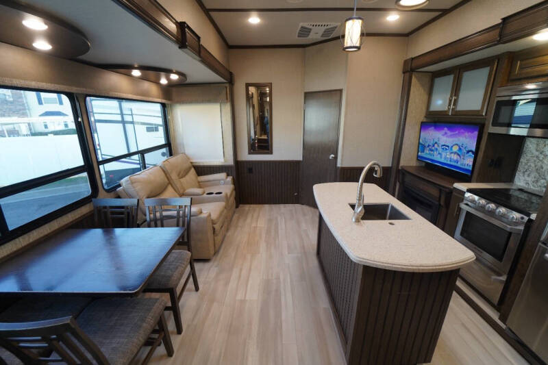2021 Grand Design RV Solitude
