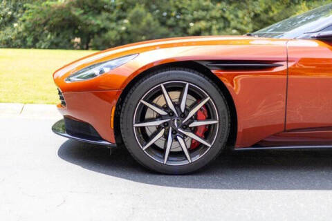 2021 Aston Martin DB11 Volante