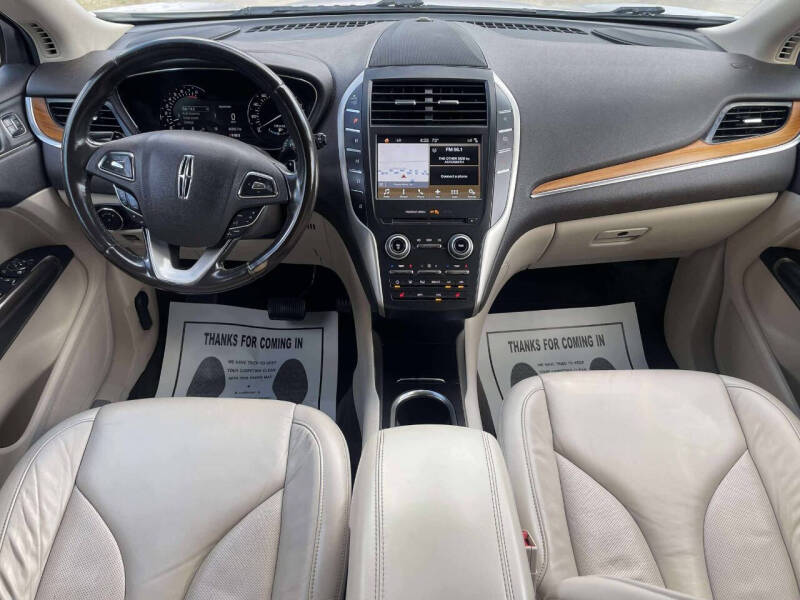 2017 Lincoln MKC Select