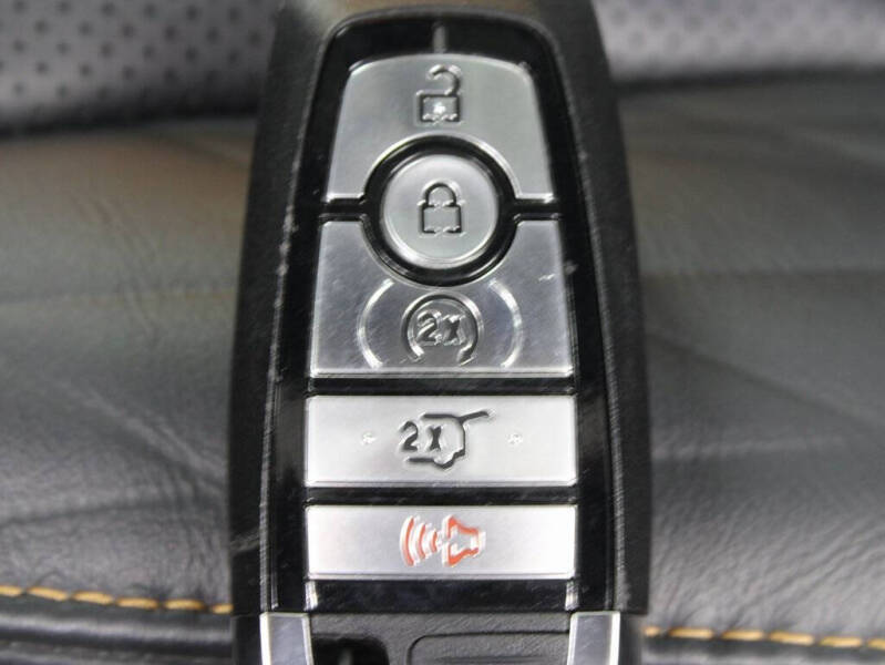 2024 Ford Expedition Platinum