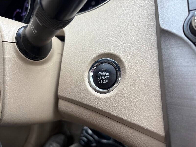 2012 Toyota Avalon Limited