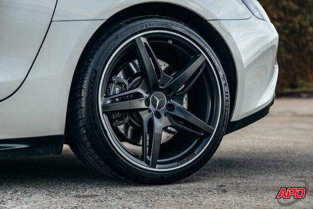 2017 Mercedes-Benz AMG GT