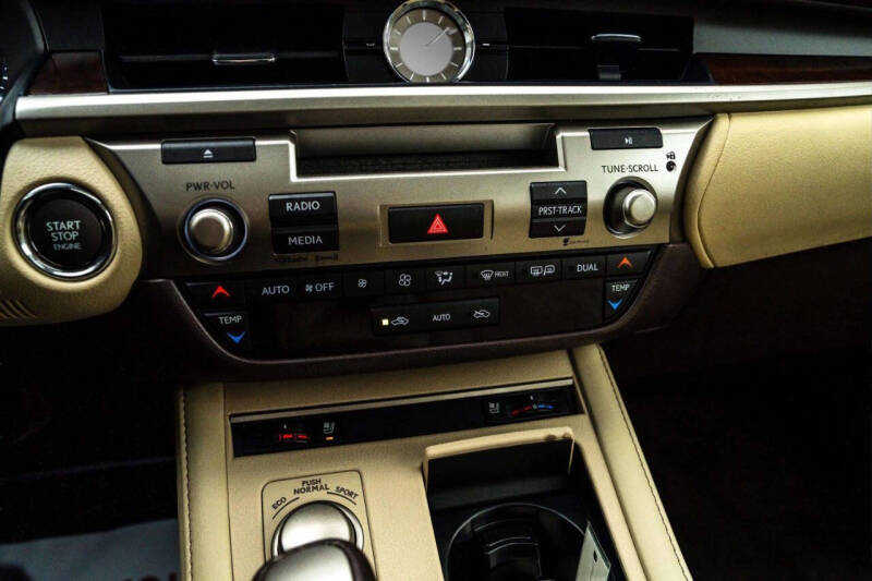 2016 Lexus ES 350
