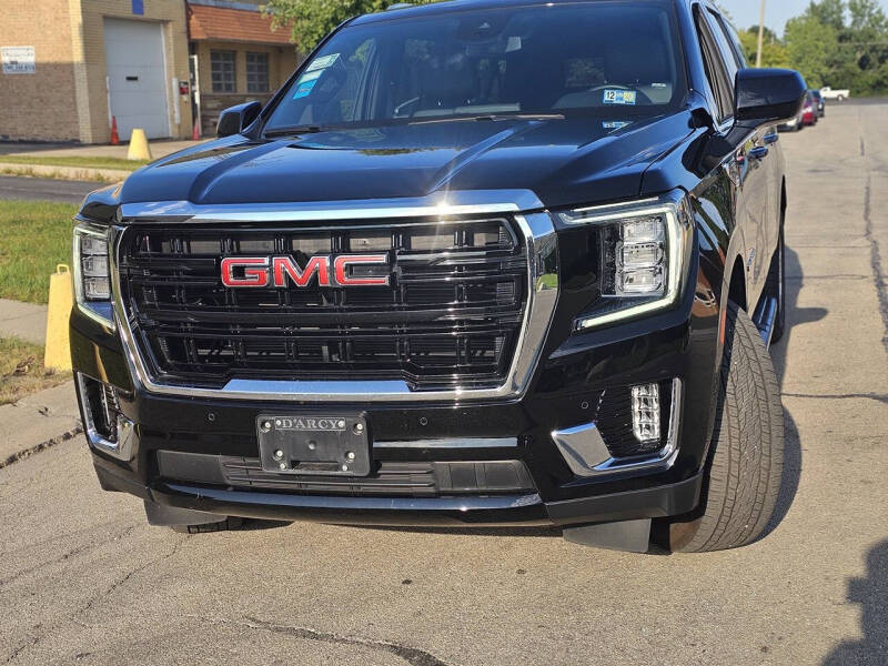 2023 GMC Yukon XL SLE