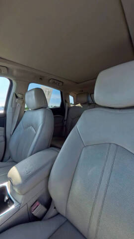 2012 Cadillac SRX Luxury Collection