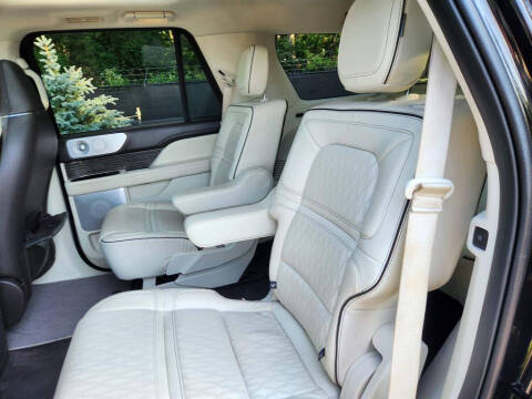 2021 Lincoln Navigator Black Label