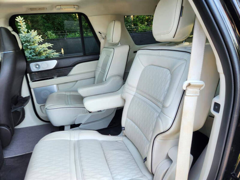 2021 Lincoln Navigator Black Label