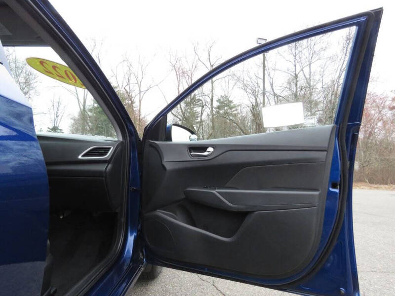 2022 Hyundai Accent SE