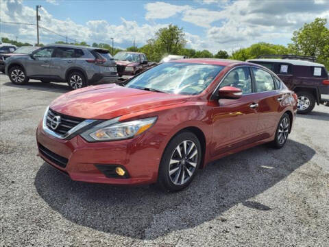 2016 Nissan Altima for sale at Ernie Cook and Son Motors in Shelbyville TN