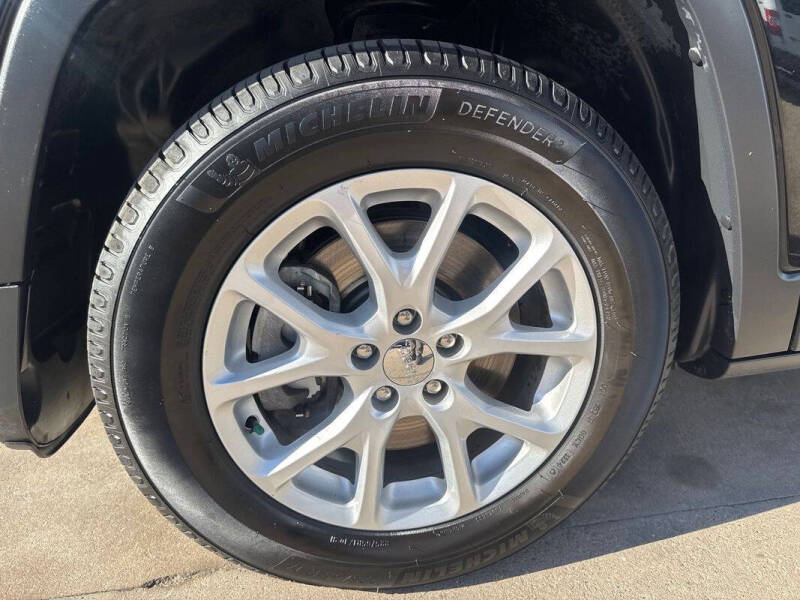 2018 Jeep Cherokee Latitude Plus