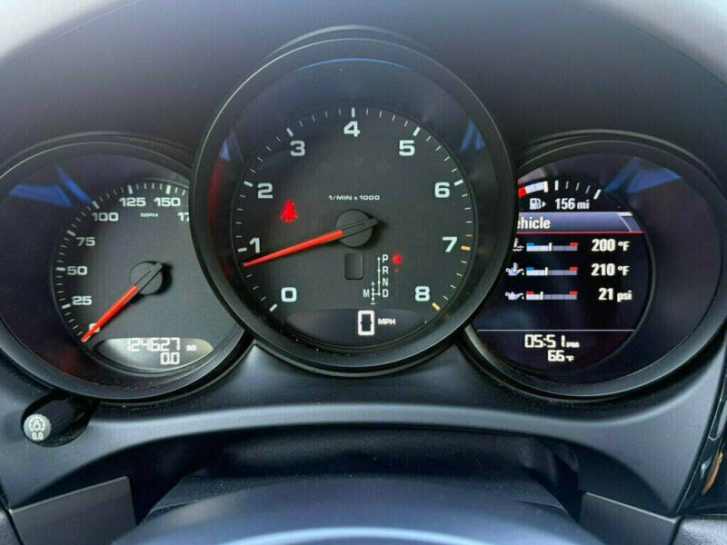 2017 Porsche Macan