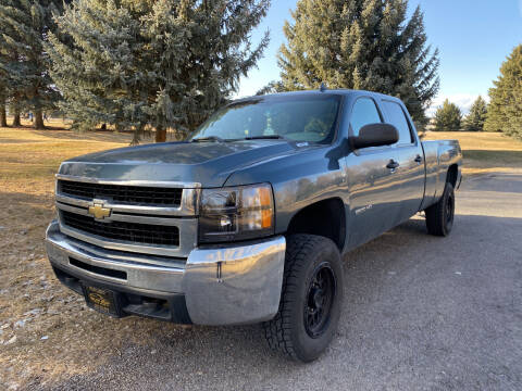 2007 Chevrolet Silverado 2500HD for sale at BELOW BOOK AUTO SALES in Idaho Falls ID