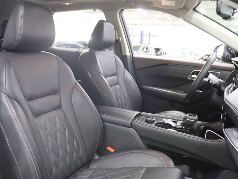 2022 Nissan Rogue Platinum