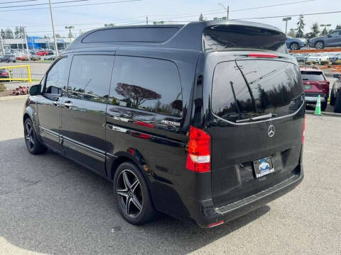 2016 Mercedes-Benz Metris Passenger
