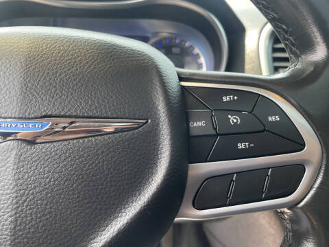 2020 Chrysler 300 Touring