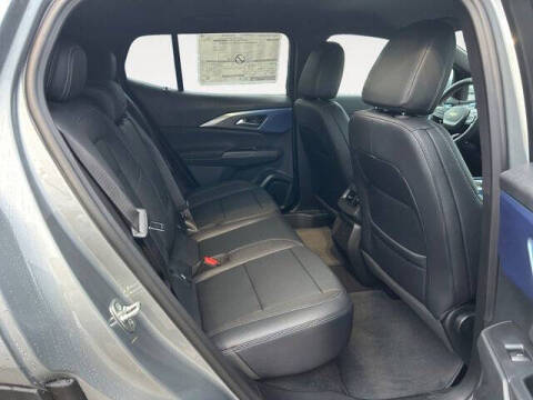 2026 Chevrolet Equinox EV LT 2