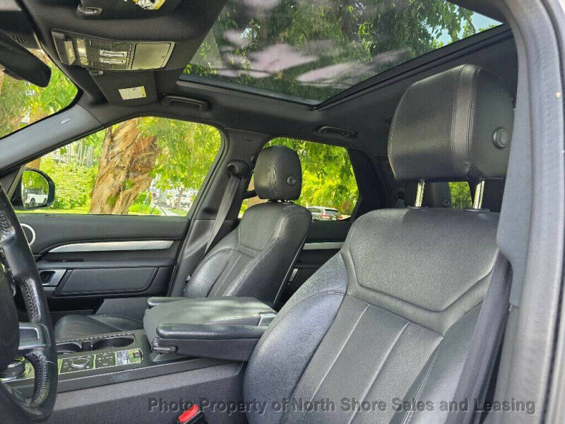 2020 Land Rover Discovery Landmark Edition