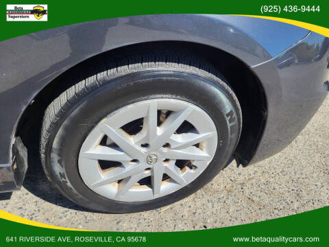 2012 Toyota Prius v Three