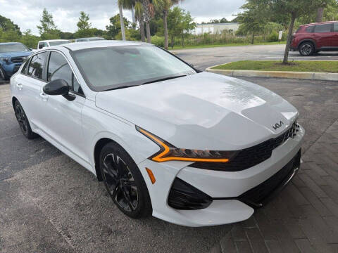 2022 Kia K5