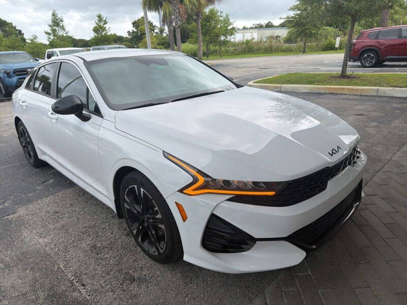 2022 Kia K5