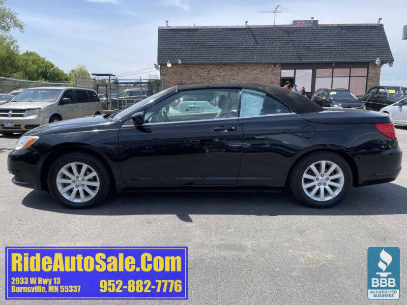 2013 Chrysler 200 Touring