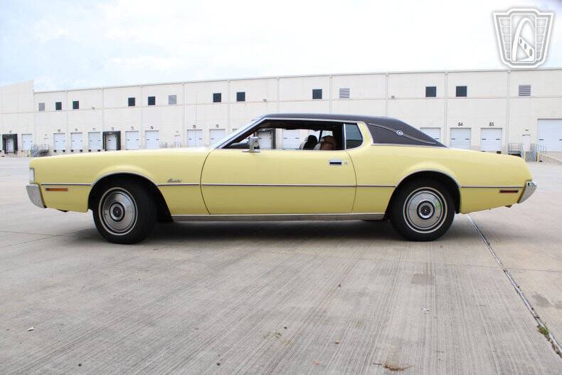 1972 Ford Thunderbird