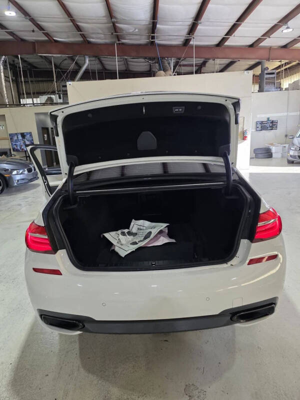 2016 BMW 7 Series 740i