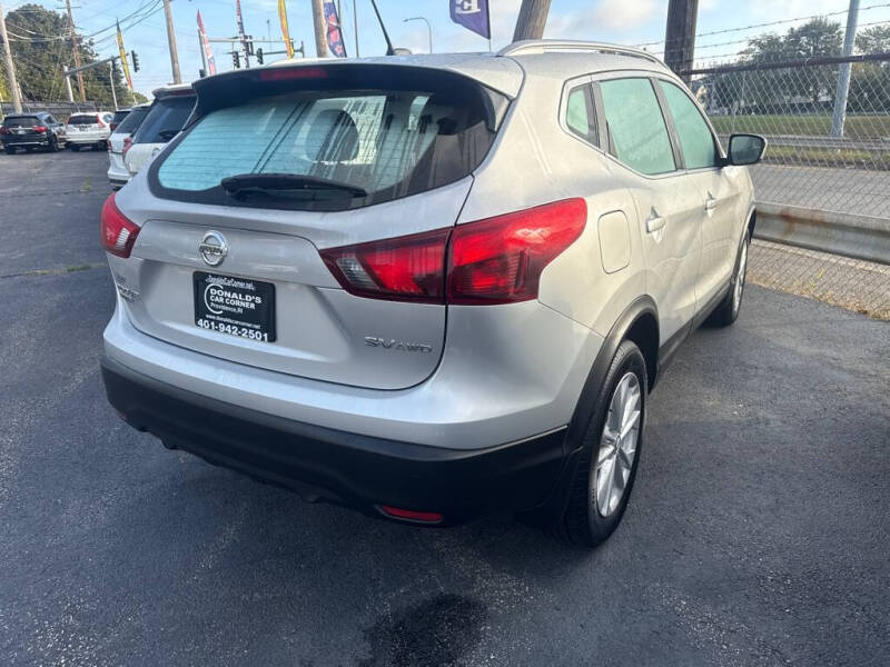 2017 Nissan Rogue Sport SV