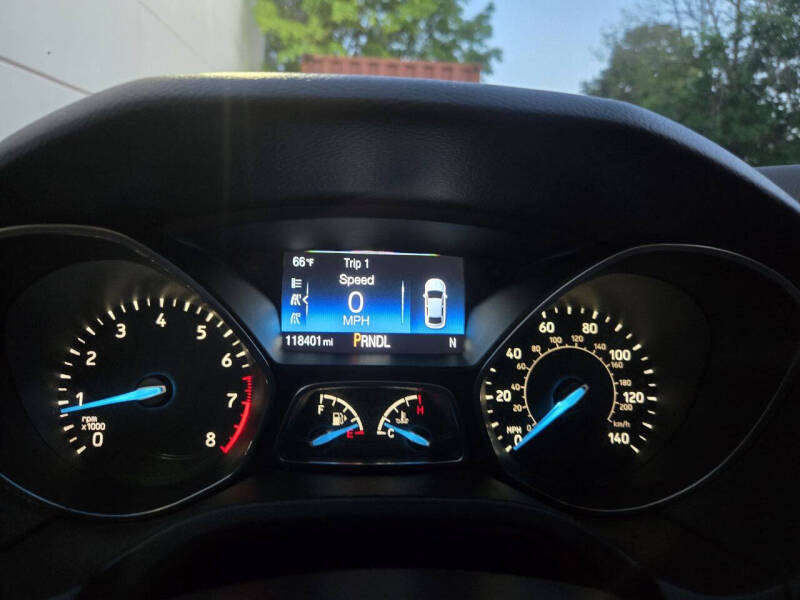 2015 Ford Focus SE