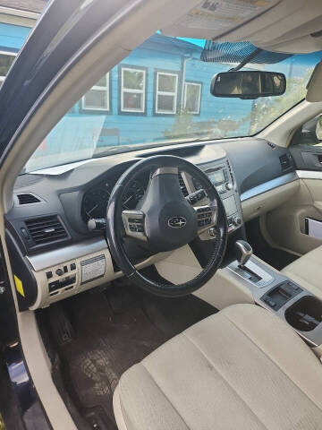 2012 Subaru Outback 2.5i Premium