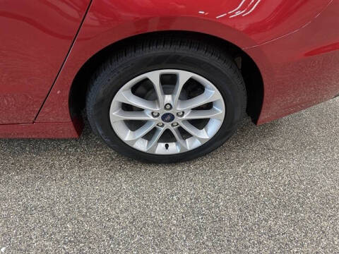 2020 Ford Fusion Hybrid SE