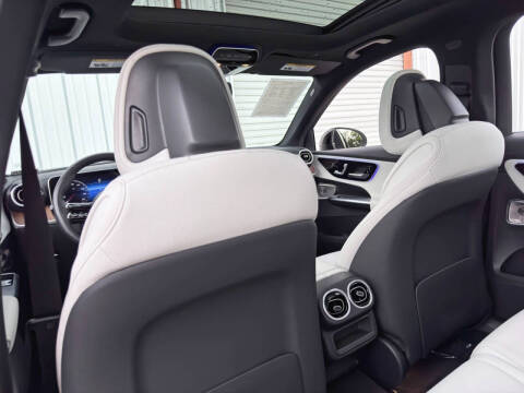 2023 Mercedes-Benz GLC GLC 300 4MATIC