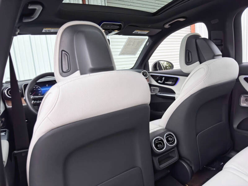 2023 Mercedes-Benz GLC GLC 300 4MATIC