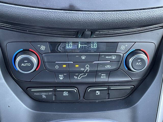 2017 Ford C-MAX Hybrid SE